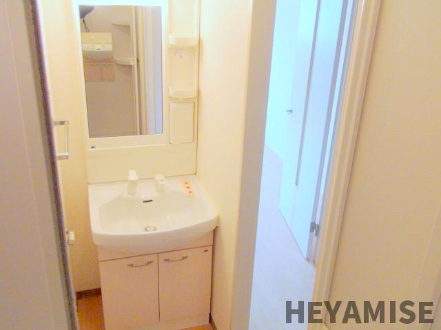 ビューパレスSAKURAの洗面所|※同間取りの別の階のお部屋の写真です※