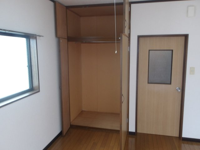 ハウス井上の洋室