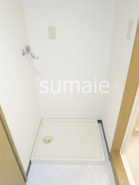 エスポワール篠崎のその他|室内洗濯機置場です。