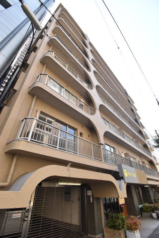 南堀江スカイハイツの外観