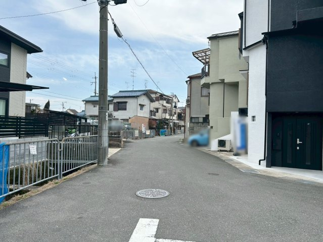 西の京の前面道路含む現地写真|【前道の様子】