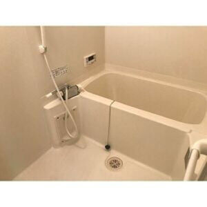 ウィステリアの浴室