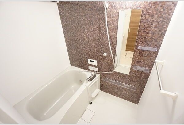 D-room岐南町八剣北の浴室