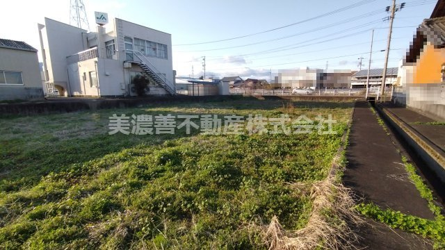 ６６６６７　安八郡神戸町丈六道土地の外観