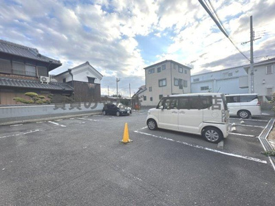 【駐車場】 | エクセレント・ファミール