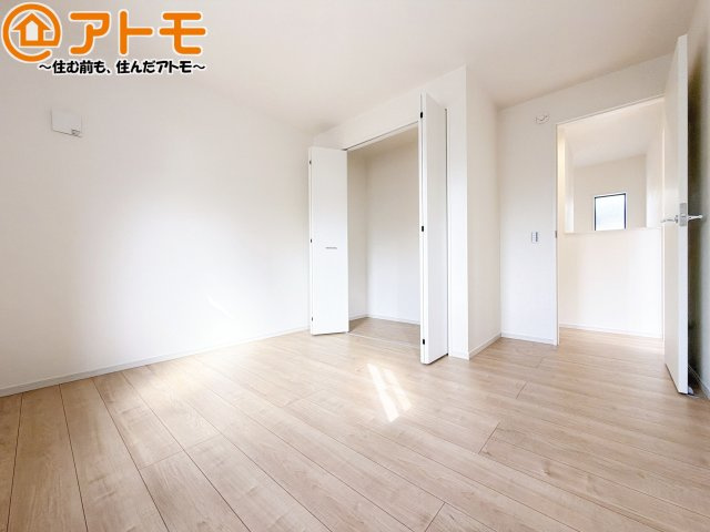 【子供部屋】 | 駿河区曲金2期　新築戸建　全1棟 | お子様のお友達が遊びに来た時も、子供部屋があると楽しく過ごせますね♪