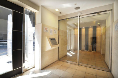 【エントランス】 | アーデン駒沢大学