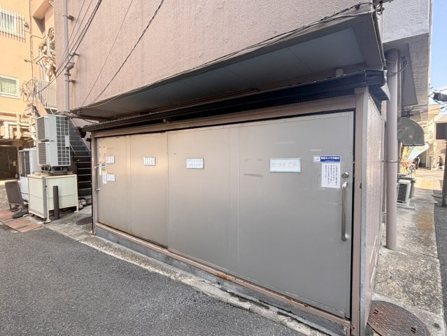 マンション市川のその他共用部分|共用部・ゴミ置き場