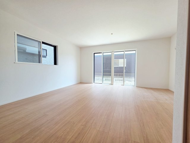 【居間・リビング】 | 大府市第1横根町石丸１号棟【仲介手数料0円】