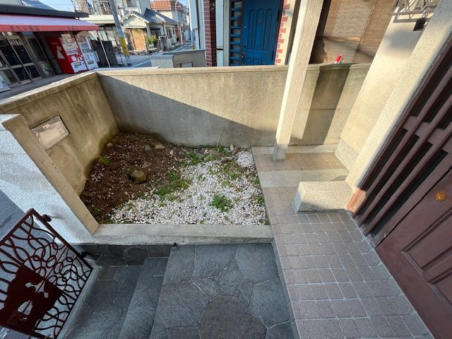 陶器北貸家の庭