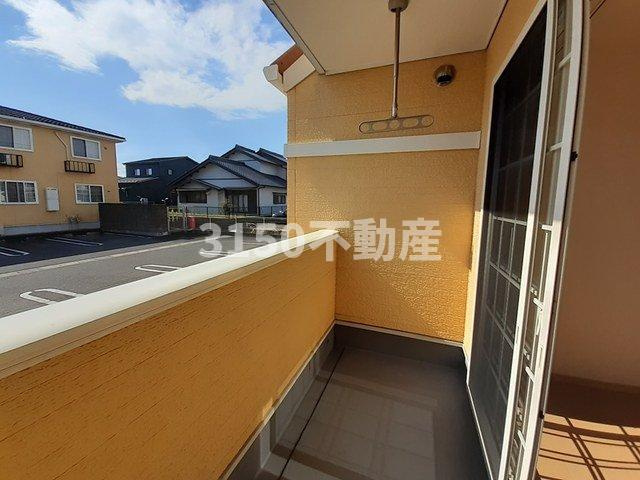 サンハイツ　フィオーレ　Ｃ棟のバルコニー