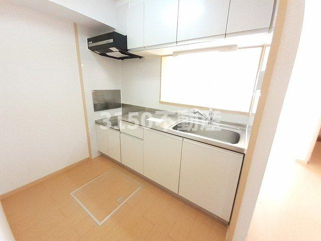 サンハイツ　フィオーレ　Ｃ棟のキッチン