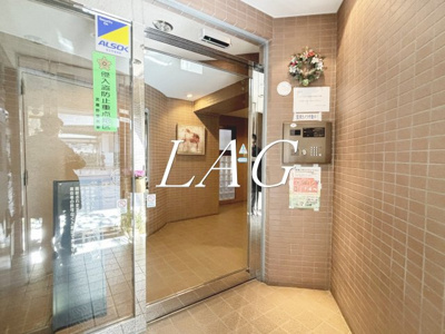 【エントランス】 | ティアラＡ | エントランスです。