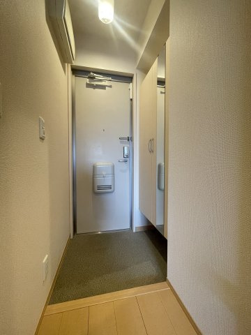 エガールの玄関