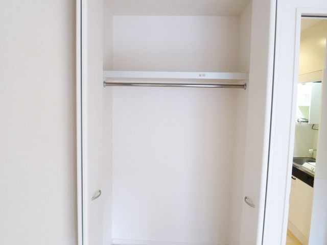 オーガスタ篠崎の収納|クローゼットです☆