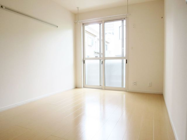 オーガスタ篠崎の居間・リビング|ゆったり過ごせるリビングです