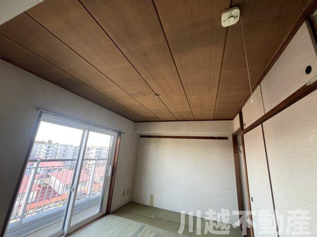 最上階＋角部屋、大家族に嬉しい４LDKの和室|南側に面した６帖和室は床の間があり客間としても使えます