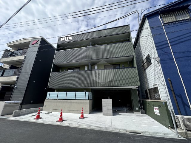 Ritz SQUARE stream1の外観