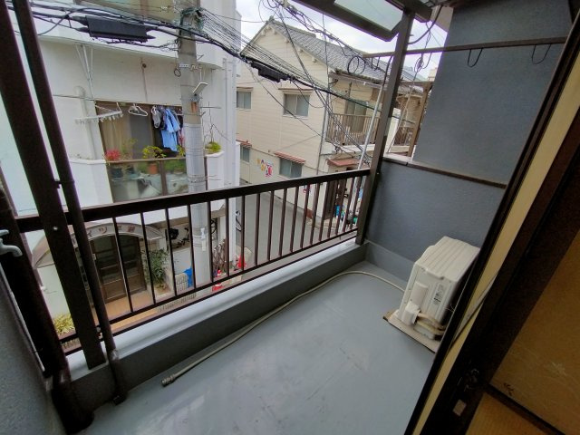 城東区中浜１丁目中古戸建のバルコニー