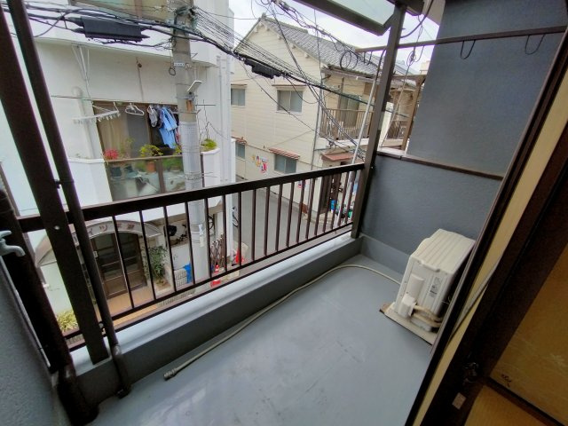 城東区中浜１丁目中古戸建のバルコニー