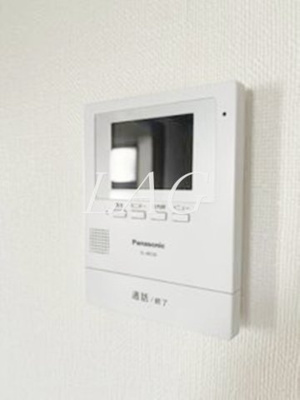 【セキュリティ】 | アーバンコートタムラ | モニター付きインターホンです。