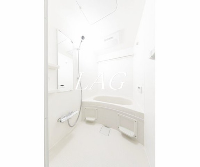 【浴室】 | ＷｏｏｄＣｒｅｓｔ大井Ｒｅｓｉｄｅｎｃｅ | お風呂です。