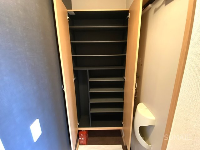 サンパティーク　B館の収納|玄関収納☆彡