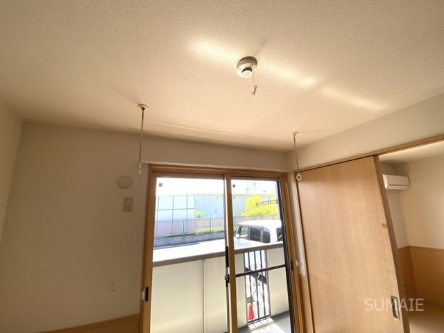 サンパティーク　B館の設備|便利室内物干し☆彡