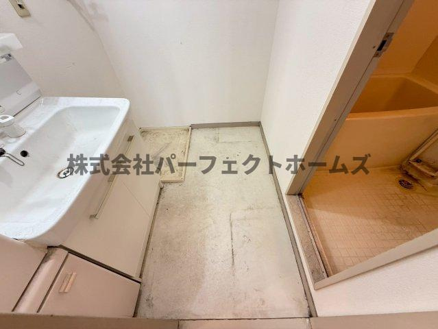 DKHマキノの洗面所|脱衣スペースもあります