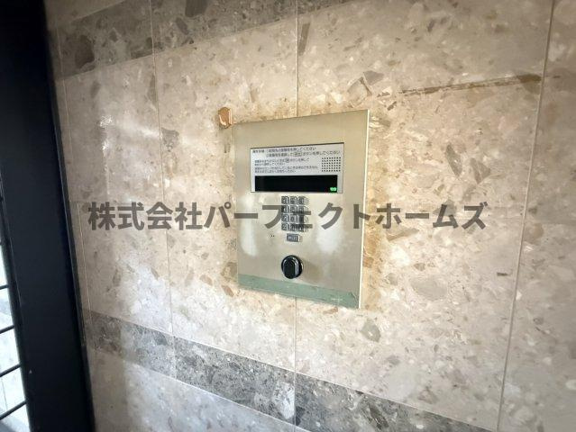 DKHマキノのセキュリティ|落ち着いた玄関です