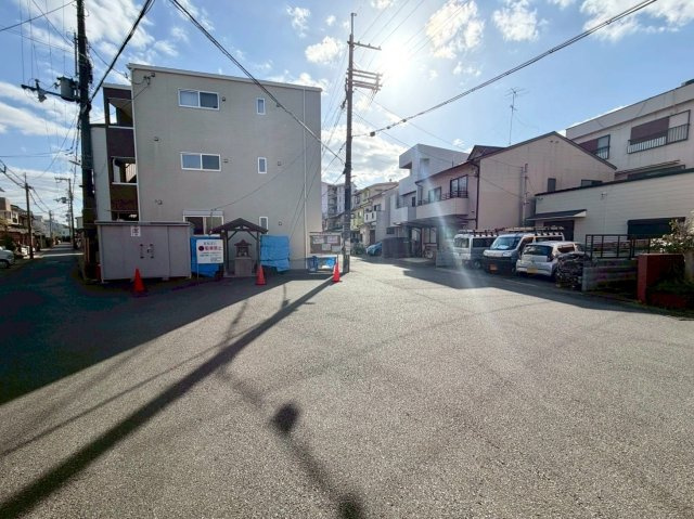 深草勧進橋町の前面道路含む現地写真|■出勤前の時間、お仕事終わりの遅い時間などお客様のご都合に合わせて対応させて頂きます。