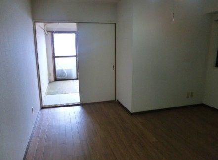 阪上ロイヤルハイツ第二の寝室