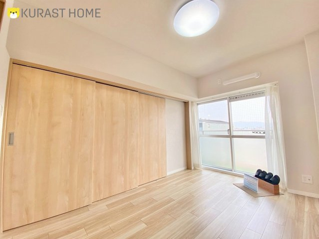 日商岩井朱雀マンション　8階の洋室