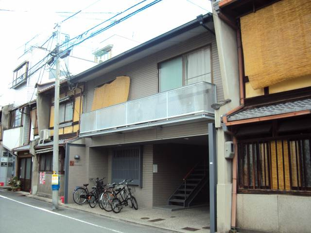 庵里ＫＡＭＡＮＺＡ（アンリカマンザ）の外観