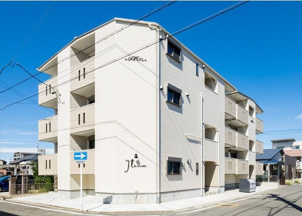 Fleuve B(フルーヴB)の外観