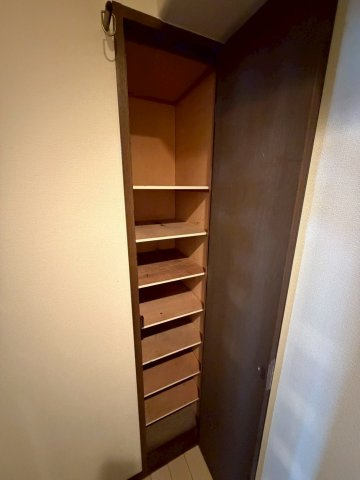 アスティオン梅田の収納