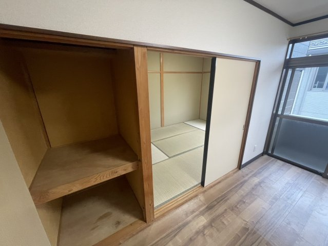 ミースロワイヤルの収納