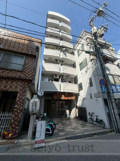 【外観】 | カーナビル