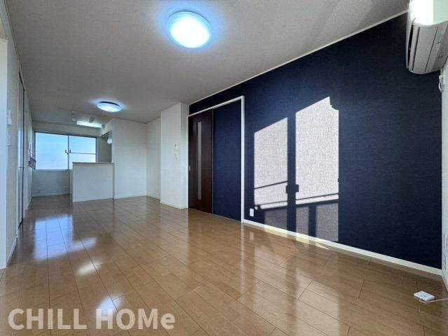 アーバンスクエアの居間・リビング|他社様掲載物件もまとめてご紹介、ご案内可能です(^^)/