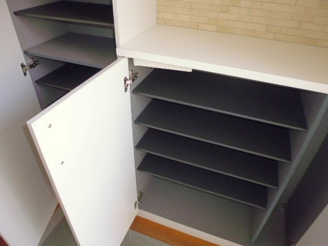 グリナージュの玄関|シューズボックス