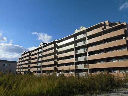 ライオンズマンション楽々園第2の外観