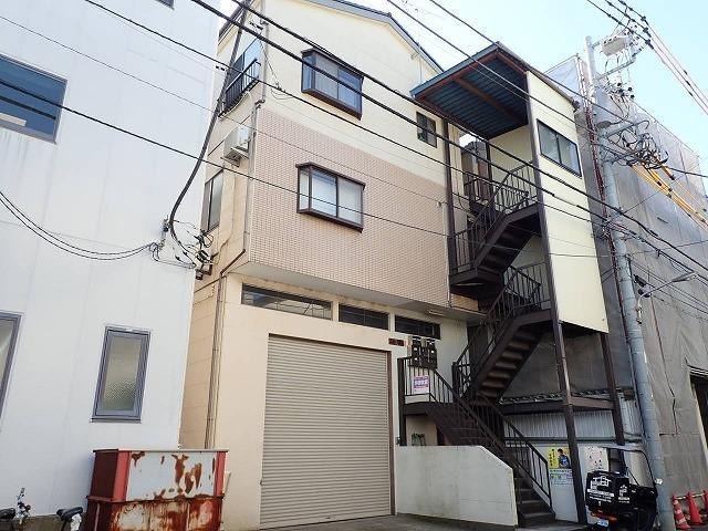 吉田マンションの外観