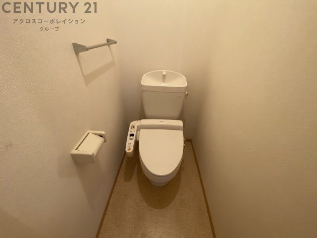 ウォシュレット付きのトイレです♪
