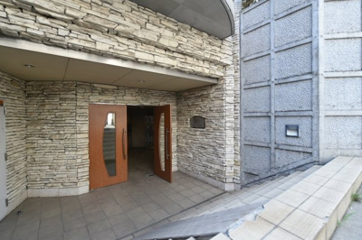 【エントランス】 | プレール高田馬場