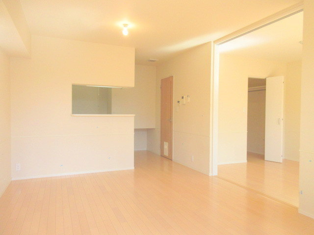 扇グリーンヴィレッジ　Ａの居間・リビング|同建物・別号室画像・同仕様