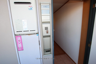 【エントランス】 | コンフォール柿の木 | 清潔なエントランスです
コンフォール柿の木205号室　2022/11/14撮影