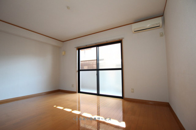 【居間・リビング】 | コンフォール柿の木 | ゆったりとした居間です
コンフォール柿の木205号室　2022/11/14撮影