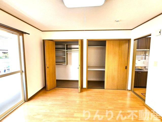 【収納】 | レジデンスイマイ | たっぷりとした収納スペースです