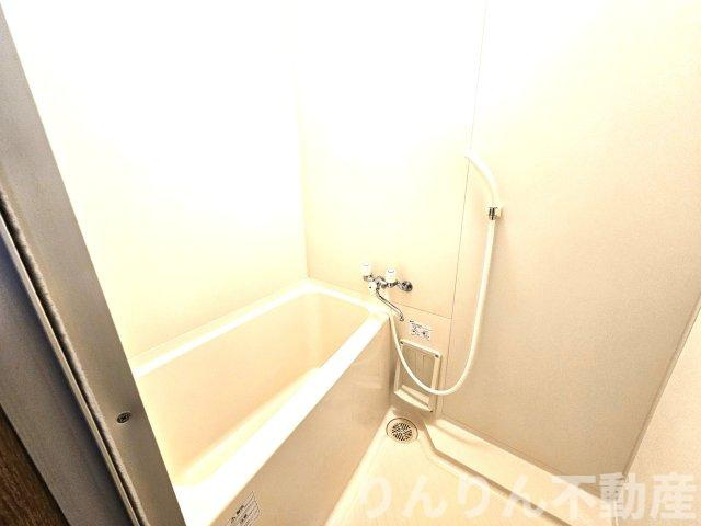 【浴室】 | レジデンスイマイ | きれいなお風呂です