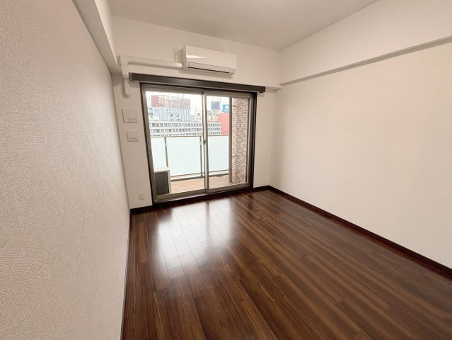 レオングラン新大阪レジデンスの寝室